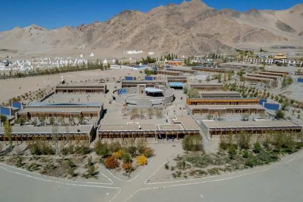Aerial campus October 2022